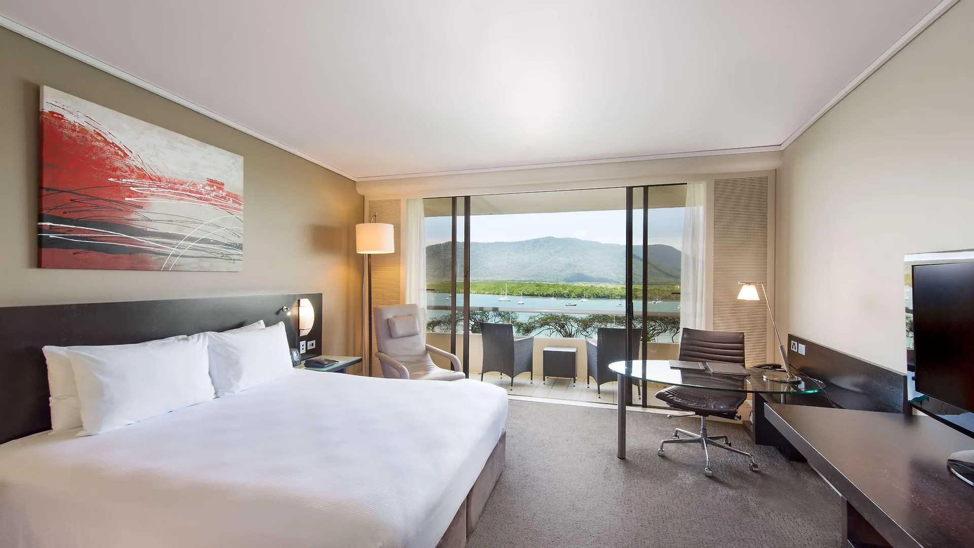 Hilton Cairns Hotel Australia