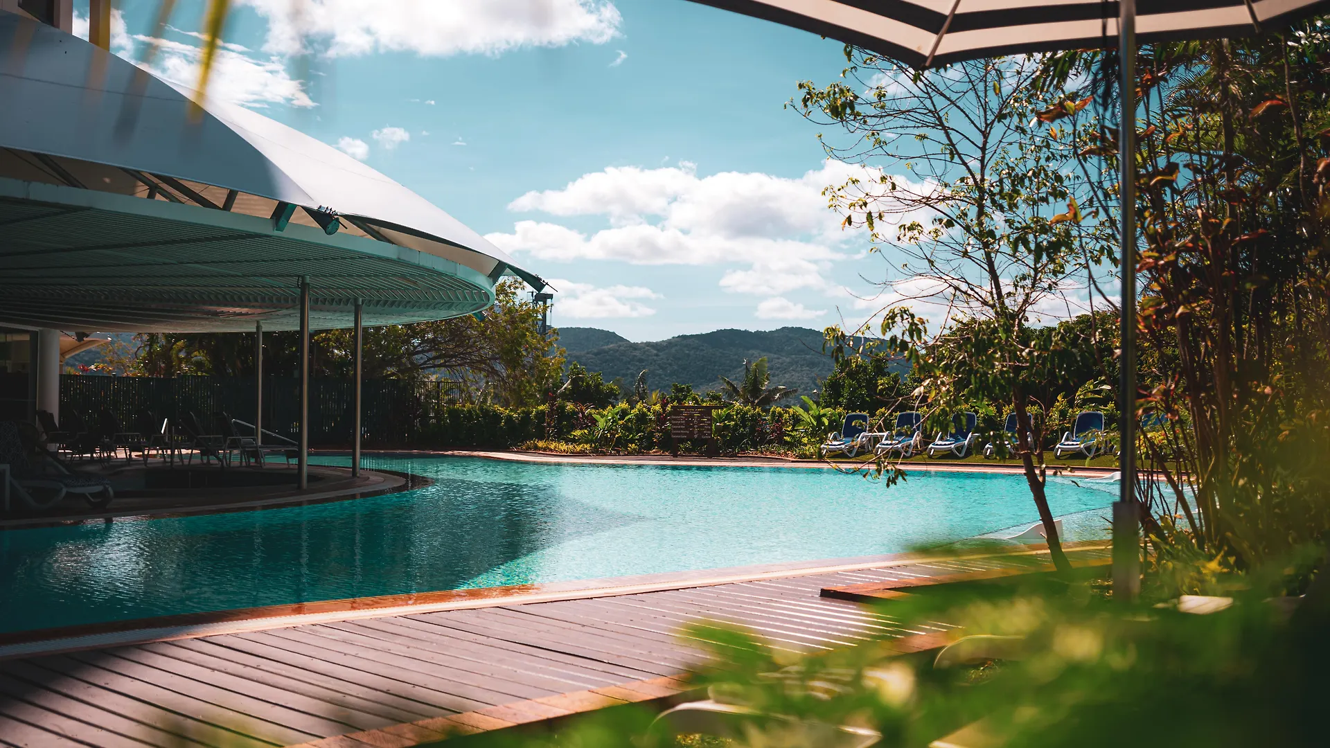 Hilton Cairns Hotel
