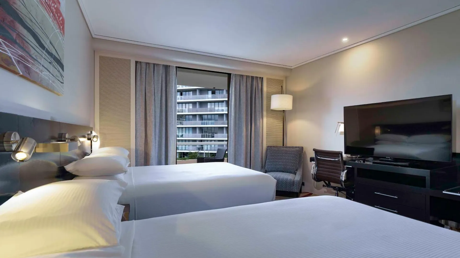 Hilton Cairns Hotel
